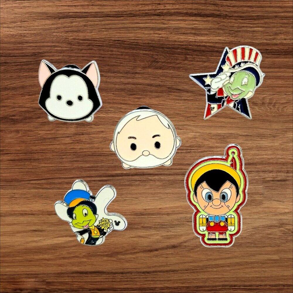 5 Pinocchio Disney Parks Trading Pins, Plus 2 Bonus Pins